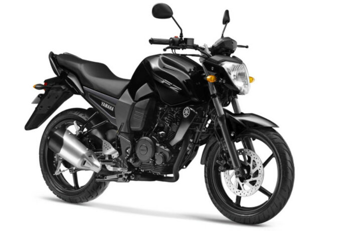 Yamaha FZ16 Motorcycle Rental Singapore Class 2b qdl